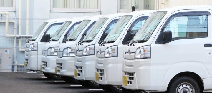 軽貨物運送のための軽貨物車をレンタルしています